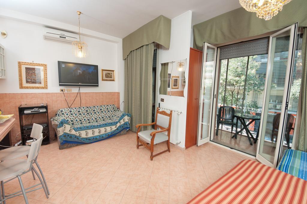 Suites Oliveri Viale Marconi Roma Exterior foto