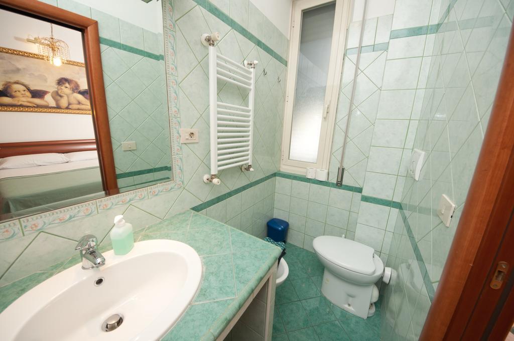Suites Oliveri Viale Marconi Roma Exterior foto